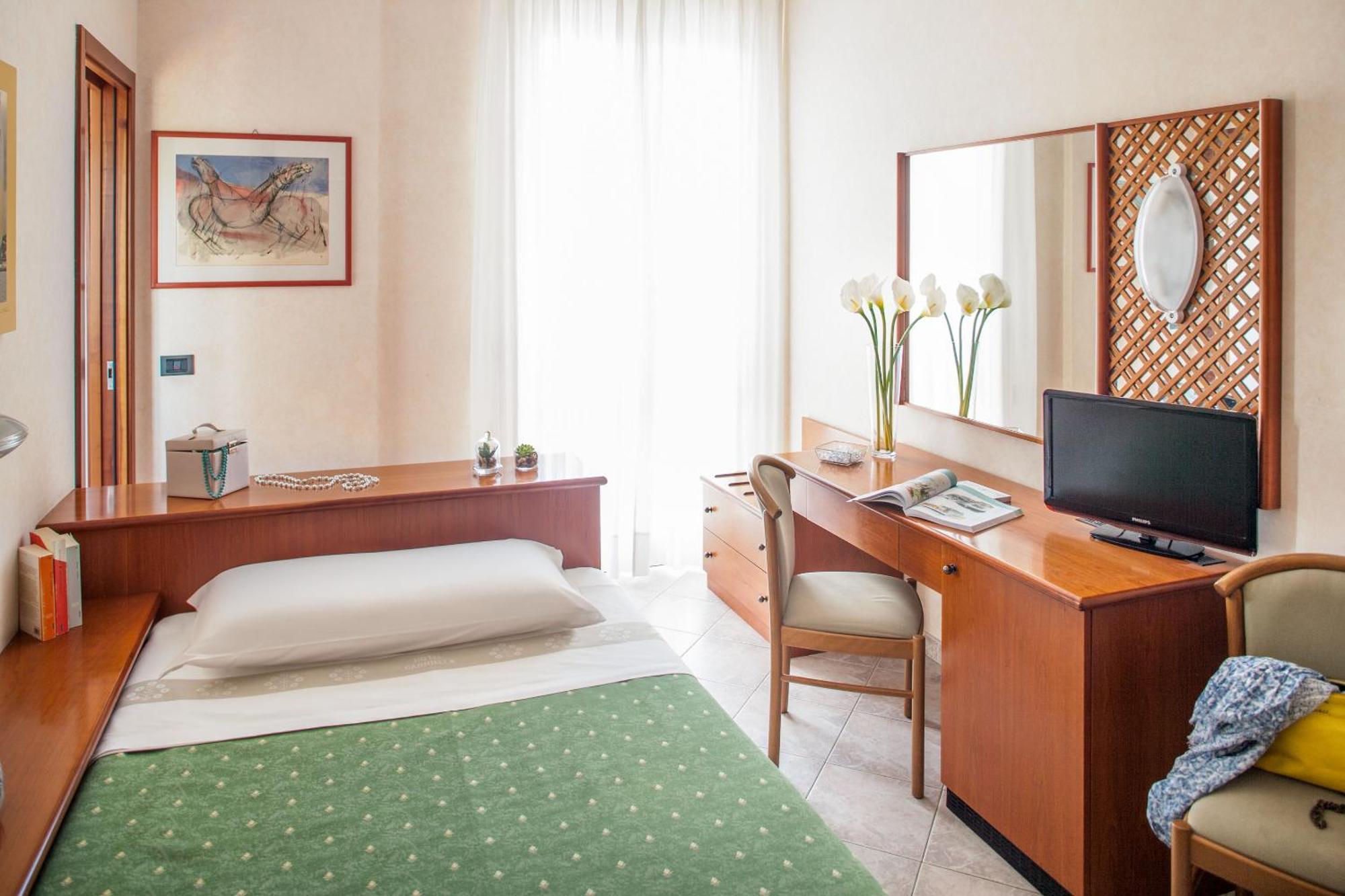 Hotel Gabriella Diano Marina Zewnętrze zdjęcie