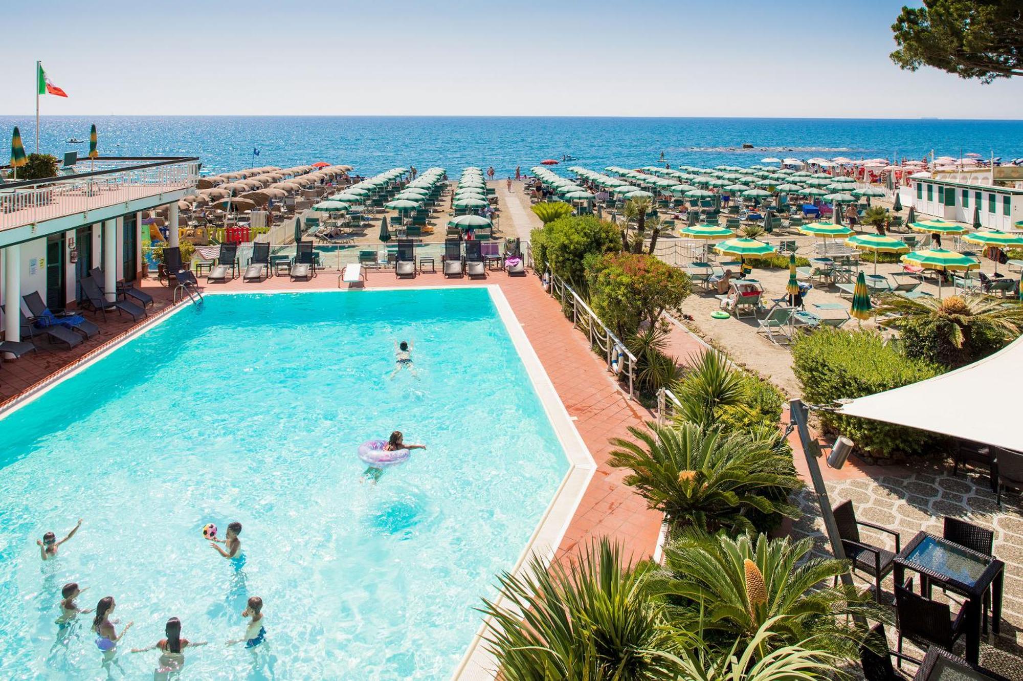 Hotel Gabriella Diano Marina Zewnętrze zdjęcie