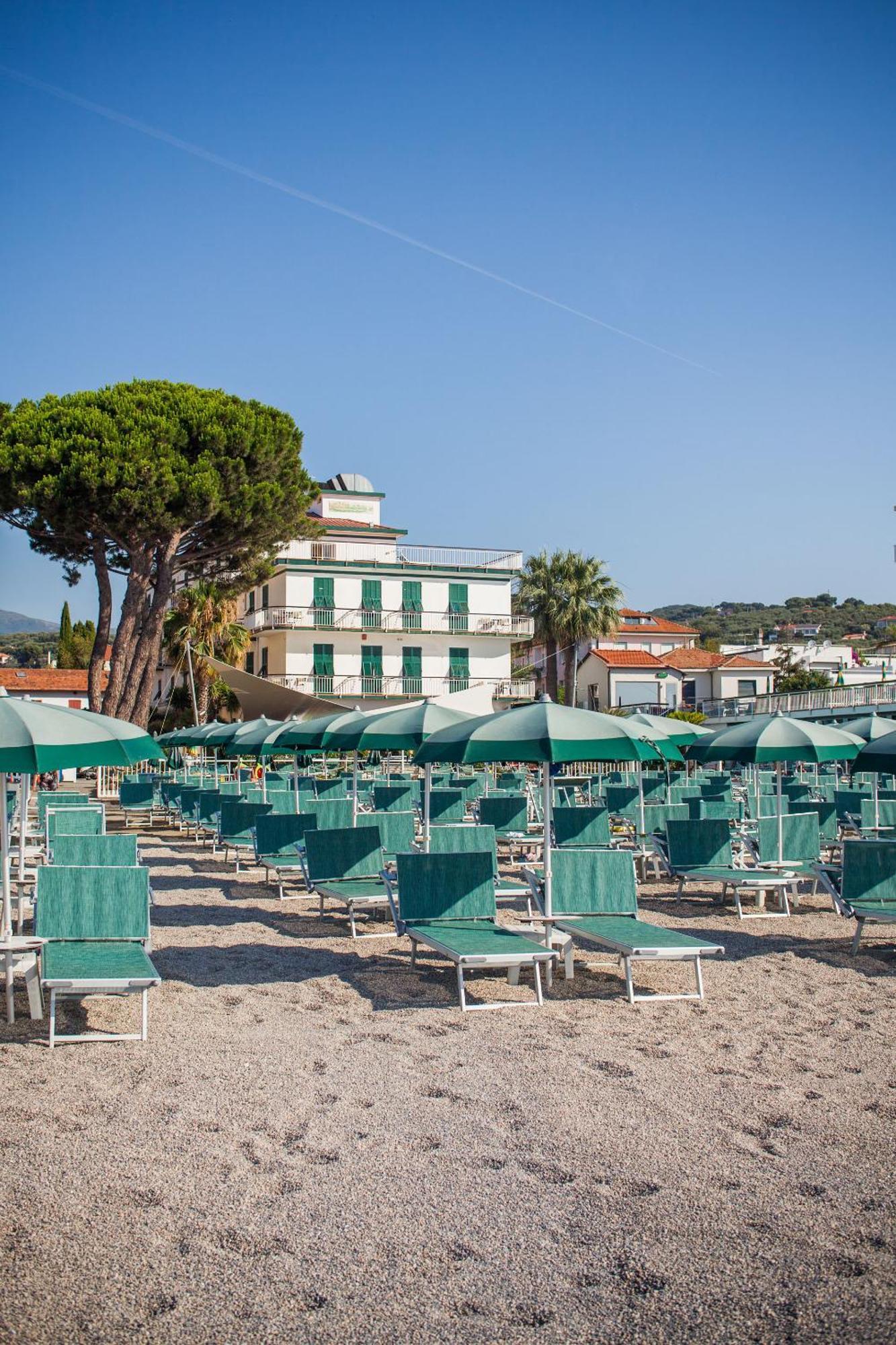 Hotel Gabriella Diano Marina Zewnętrze zdjęcie