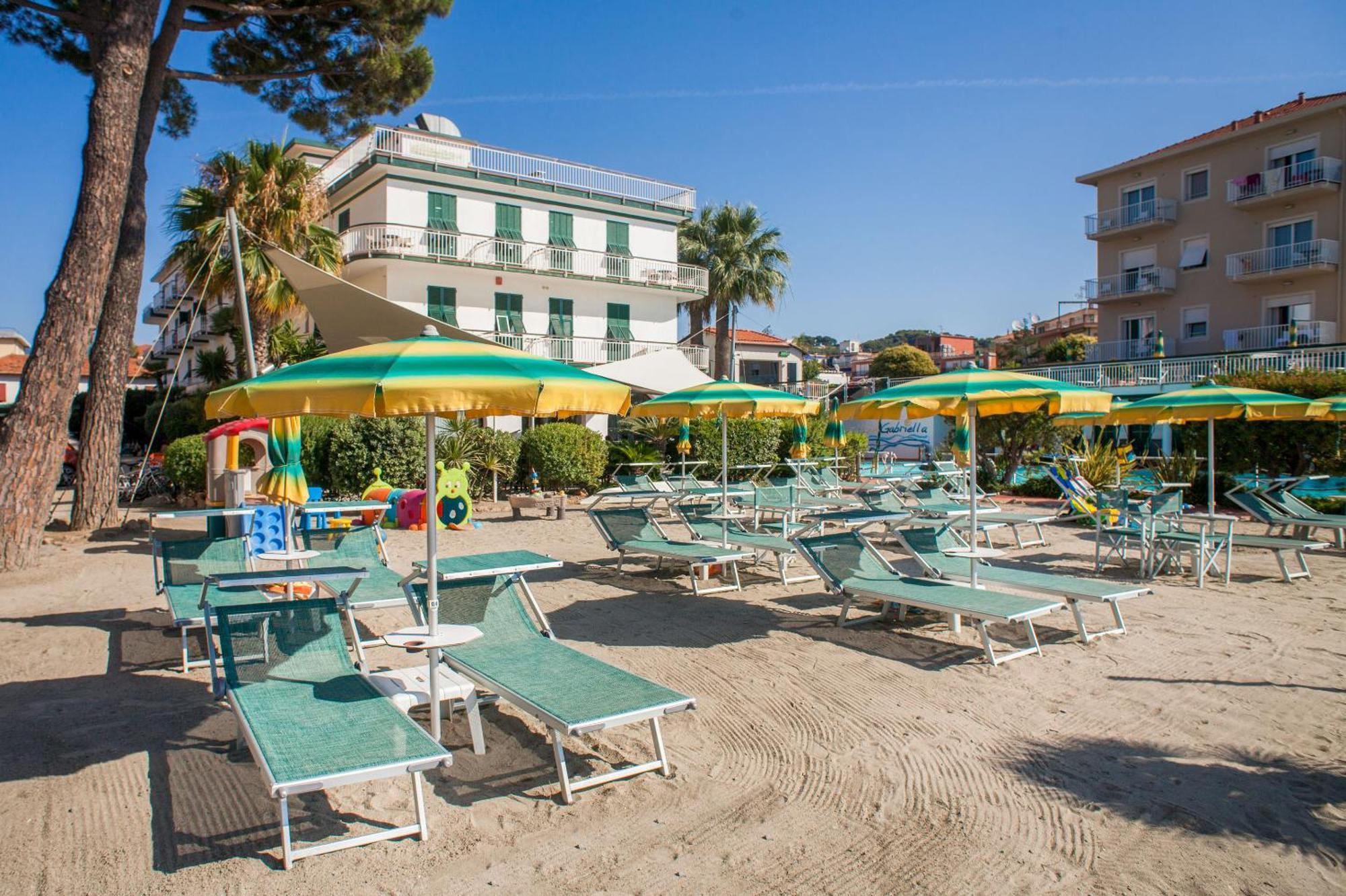 Hotel Gabriella Diano Marina Zewnętrze zdjęcie