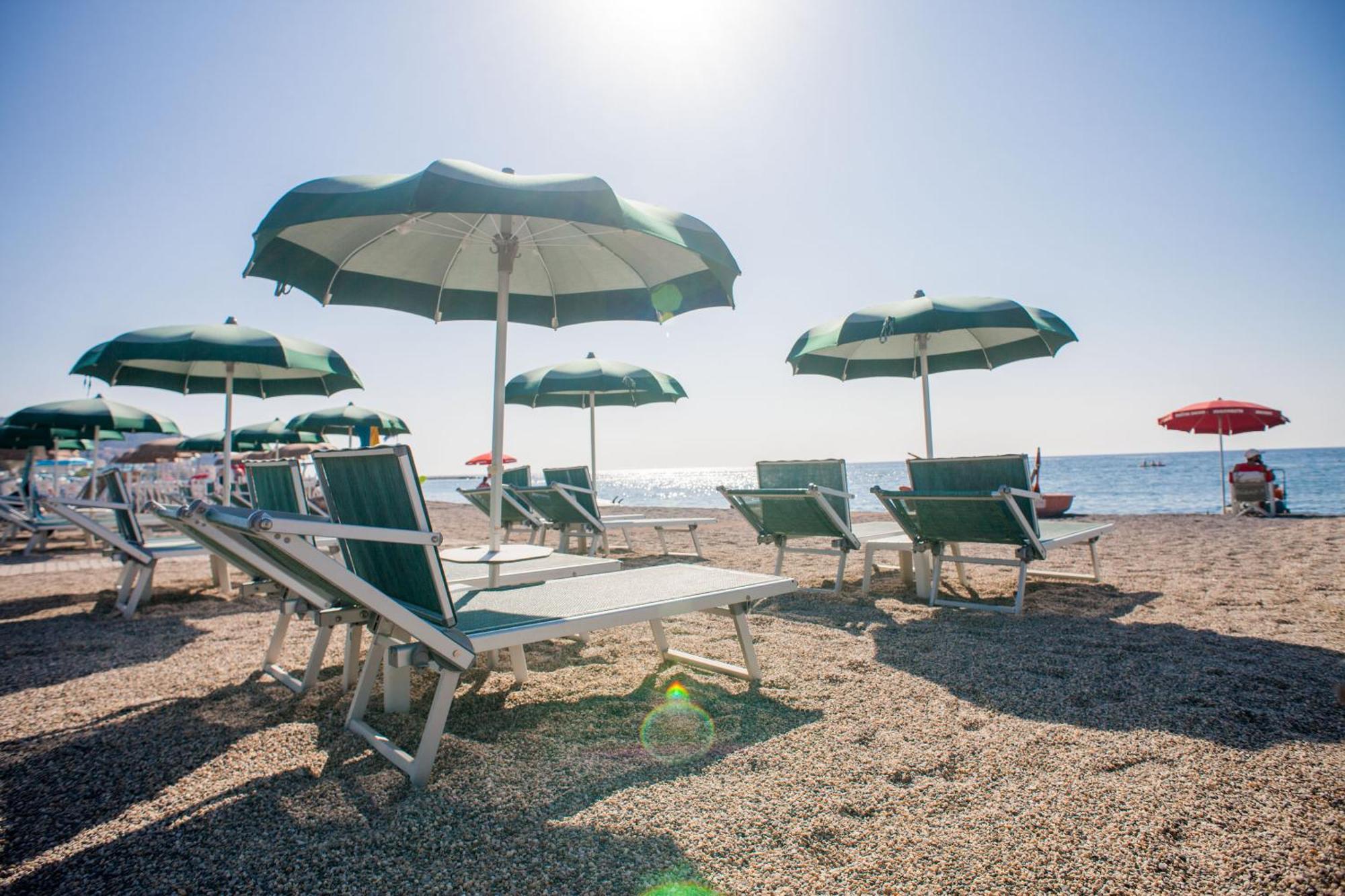Hotel Gabriella Diano Marina Zewnętrze zdjęcie
