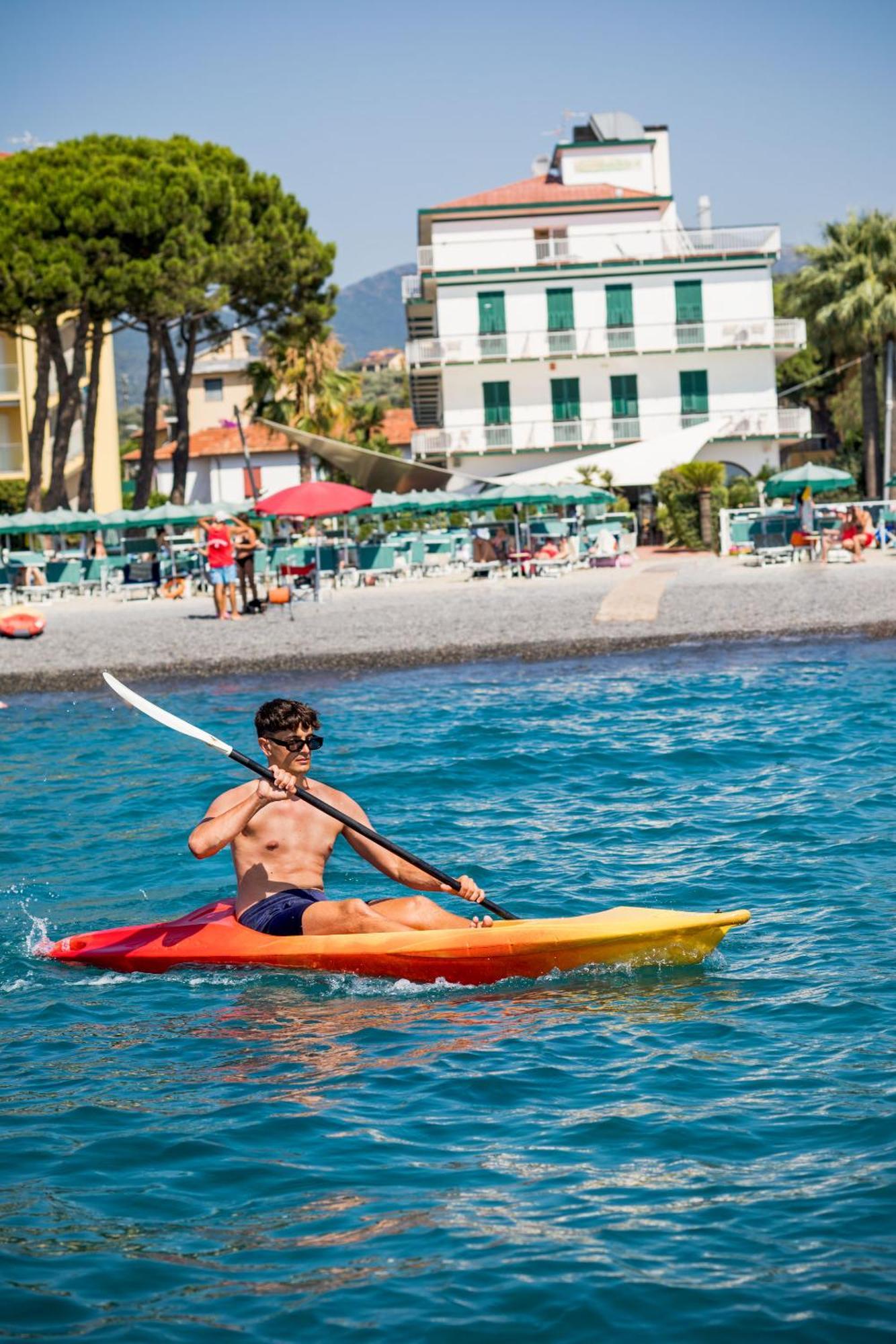 Hotel Gabriella Diano Marina Zewnętrze zdjęcie