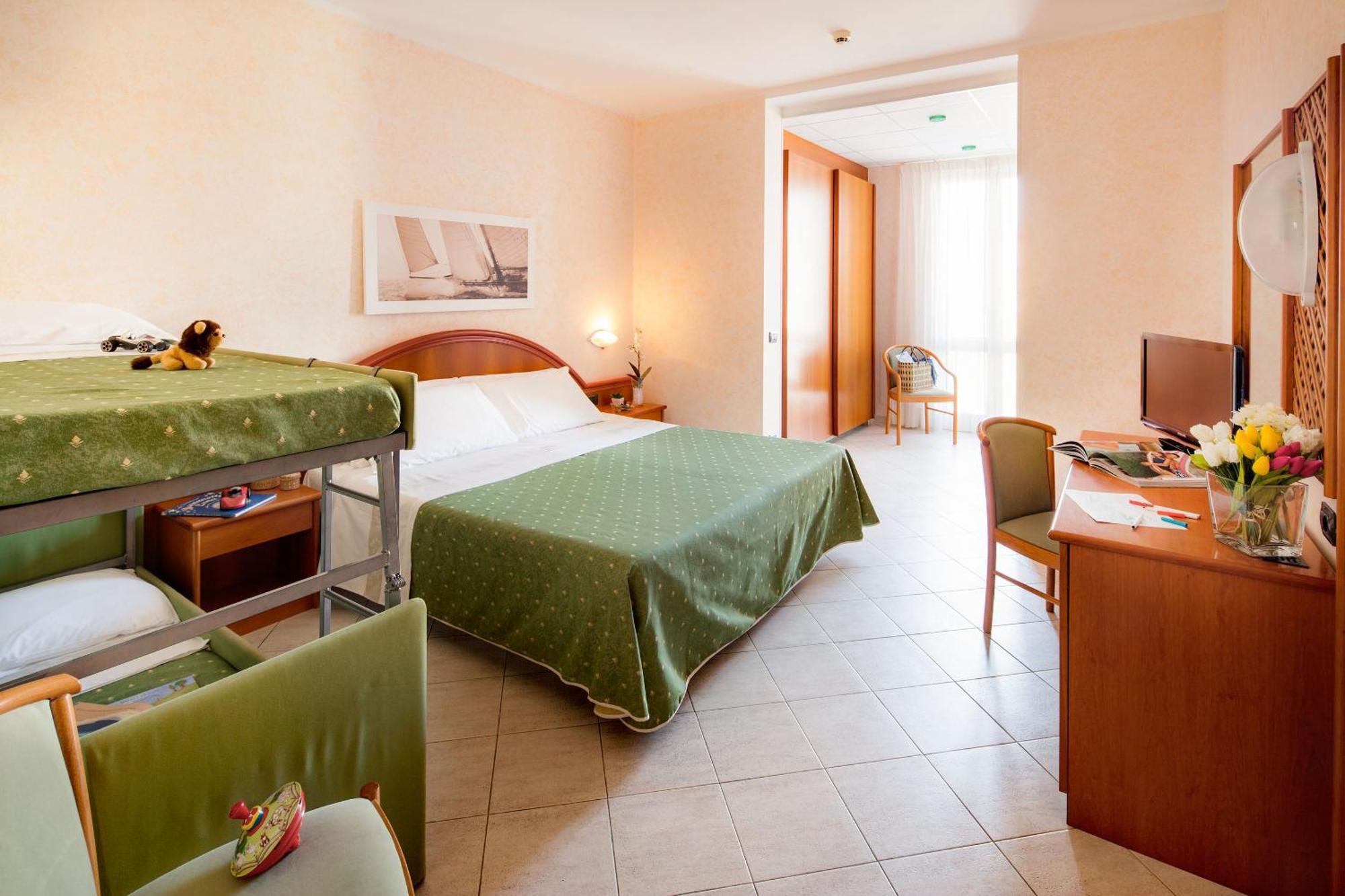 Hotel Gabriella Diano Marina Zewnętrze zdjęcie